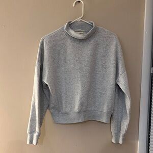 Universal Thread Light Gray Turtleneck Sweater